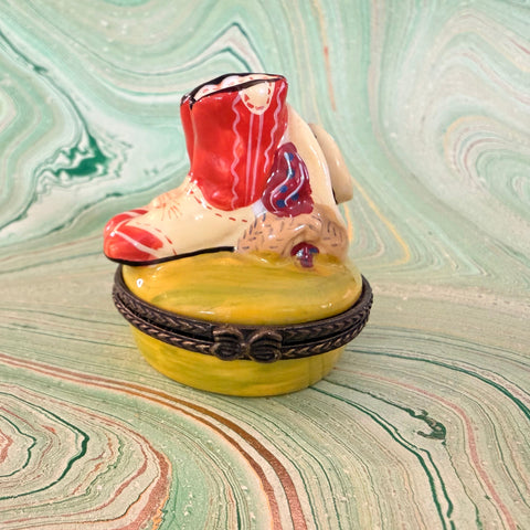 Vintage items for your mahj table